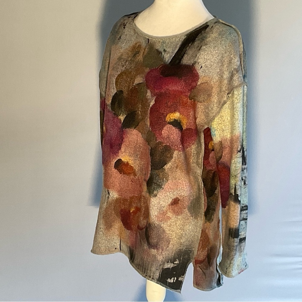 Trisha Tyler Floral Knit Sweater S Abstract Watercolor Pullover - Picture 11 of 16